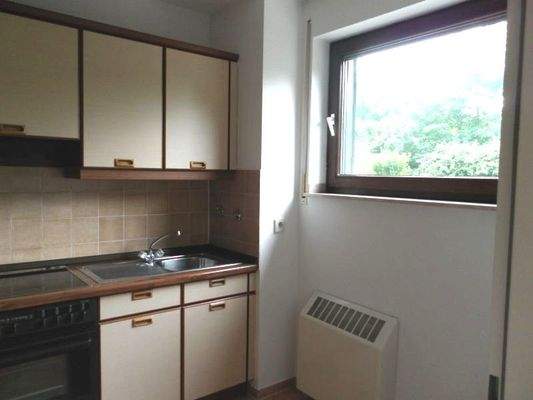 Küche Spüle Fenster.jpg