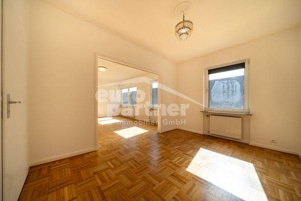 Wohn/Essbereich I (Wohnung OG)