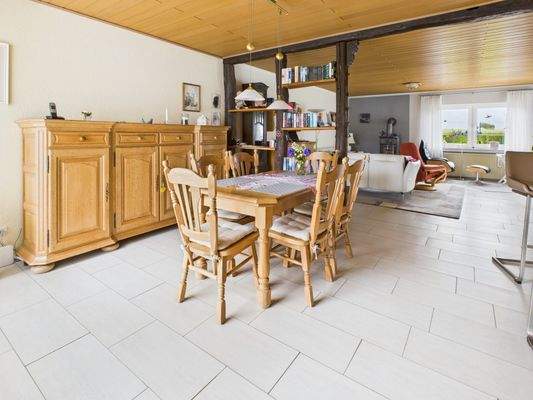 HS 1 -Essbereich -2-