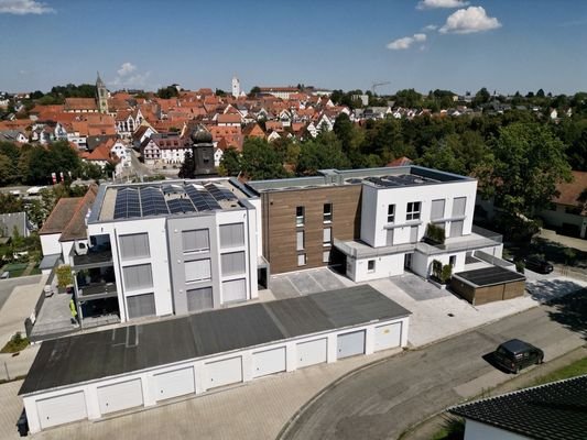 Außenansicht mit Stadtblick