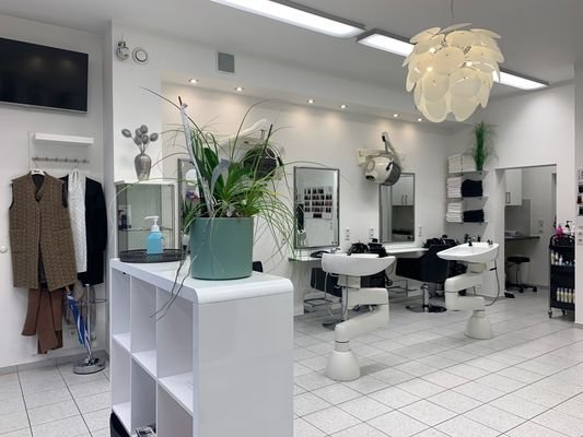 Ladenlokal - Friseursalon