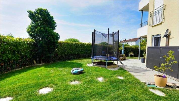 Blick vom Gartenhaus aus