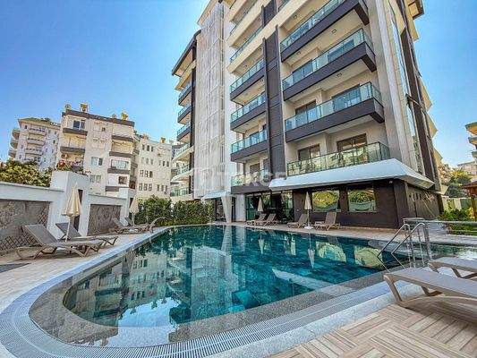 Sea View Apartments in a Secure Complex in Alanya City Center