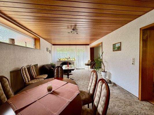 Wohn-/ Esszimmer (Anbau)