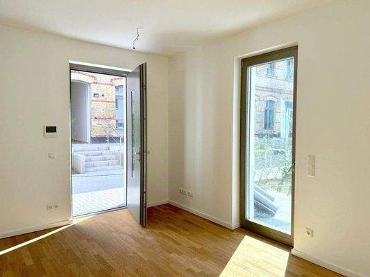 Wohnungseingang im Innenhof