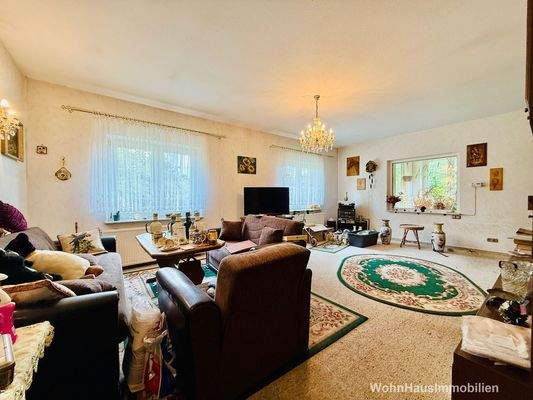 Wohnzimmer mit viel Platz