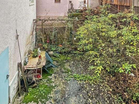 Dachgeschoss und Innenhof_2