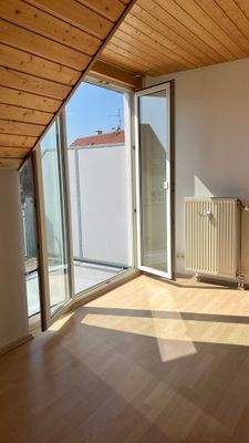 Esszimmer Richtung Balkon