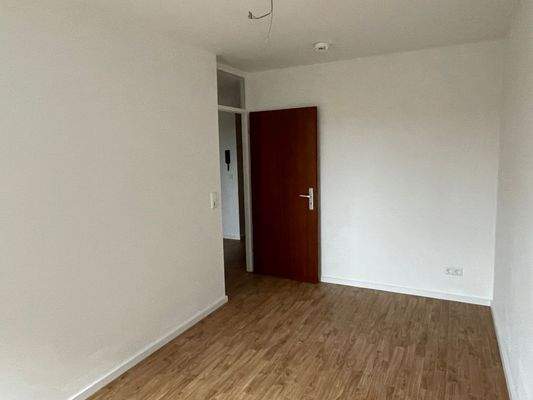 Schlafzimmer links (4).jpeg