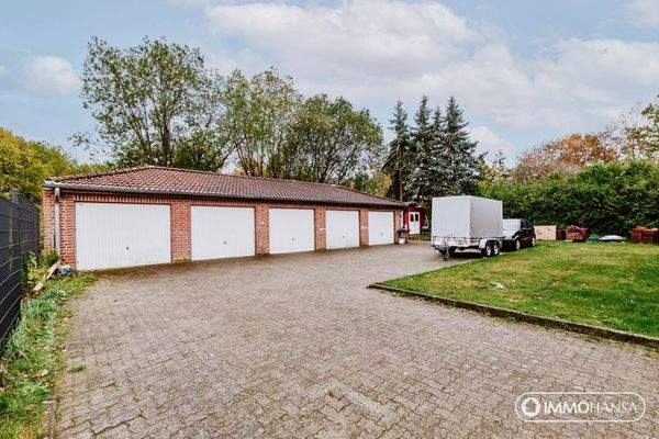 Außenansicht Garagen 