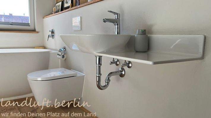 Hochwertige Badausstattung.jpg