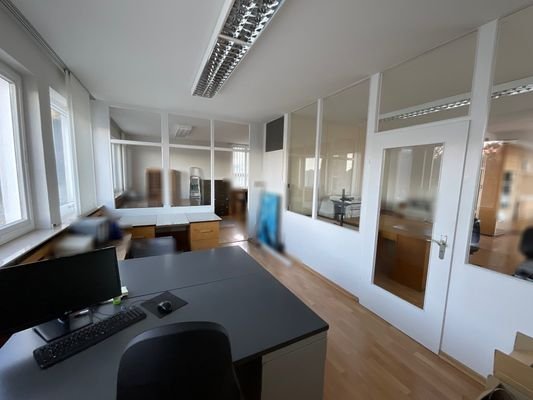 Büro