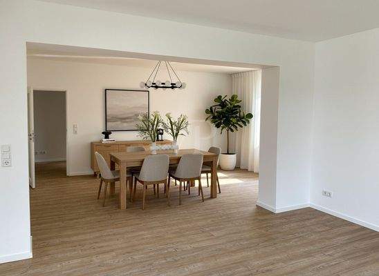 OG - Wohnzimmer staged 2