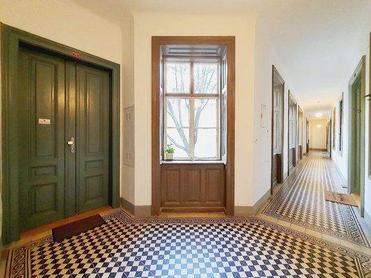 gepflegtes Stiegenhaus