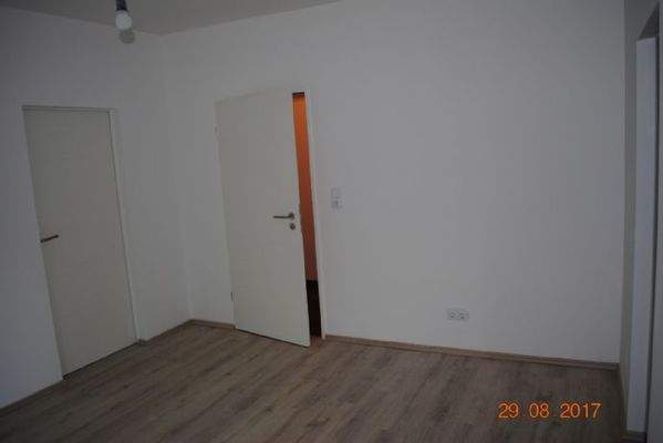 Wohnzimmer Bsp. anderer Whg.