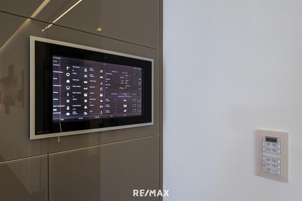 Elektrische Steuerung für das gesamte Haus