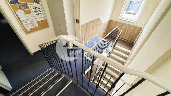 266.OG.Office.Treppenhaus