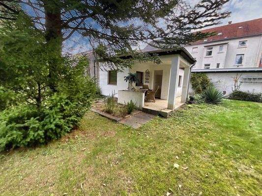 Massiv gemauertes Gartenhaus