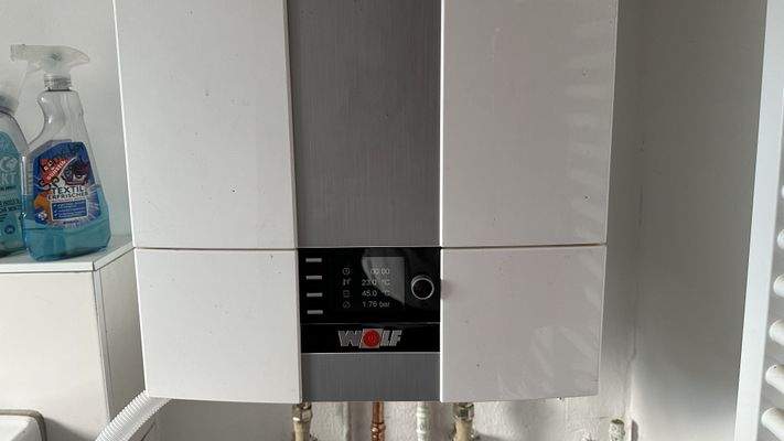 Neue Gastherme Wolf im DG 2025