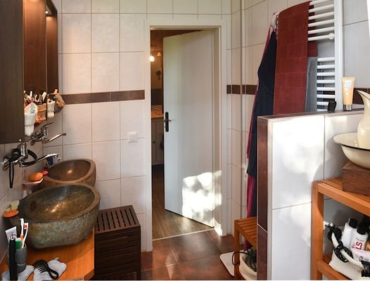 Badezimmer EG