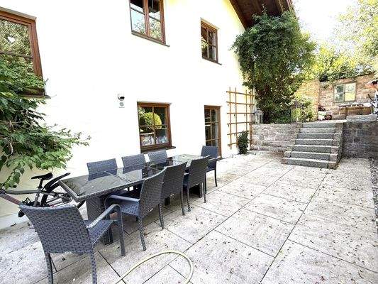 Terrasse im Souterrainnen