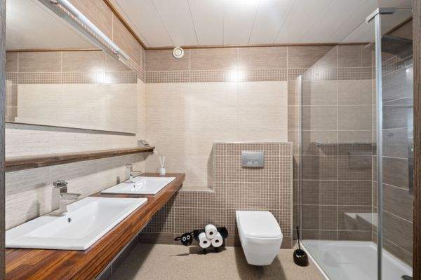 Bad - Patrick Pfeiffer Immobilien