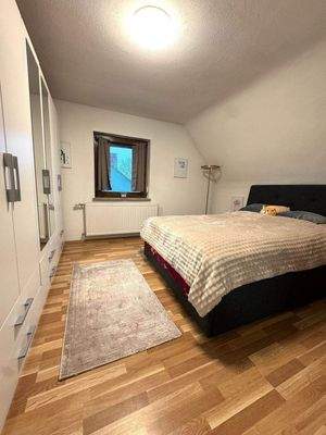 Schlafzimmer / Obergeschoss