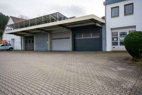 Mühlhausen / Wappersdorf Halle, Mühlhausen / Wappersdorf Hallenfläche