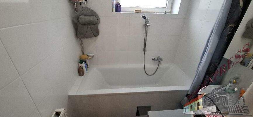 20251205_100357_resized