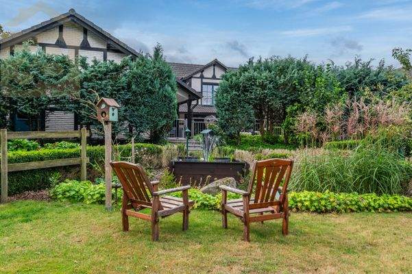 Hausansicht vom Garten