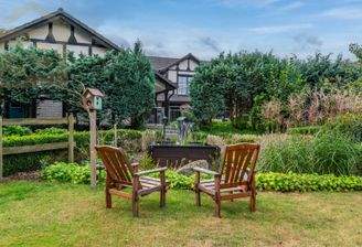 Hausansicht vom Garten