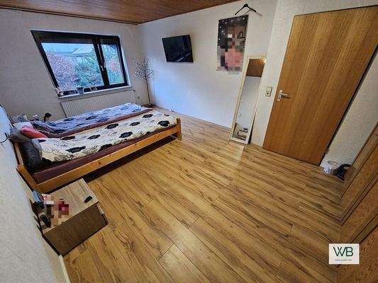 Schlafzimmer mit Gartenblick