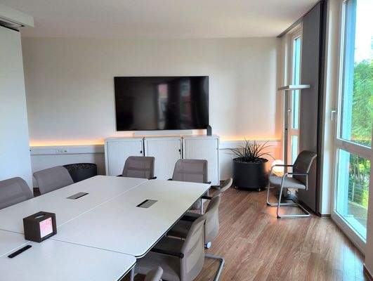 Besprechungsraum Bildschirm