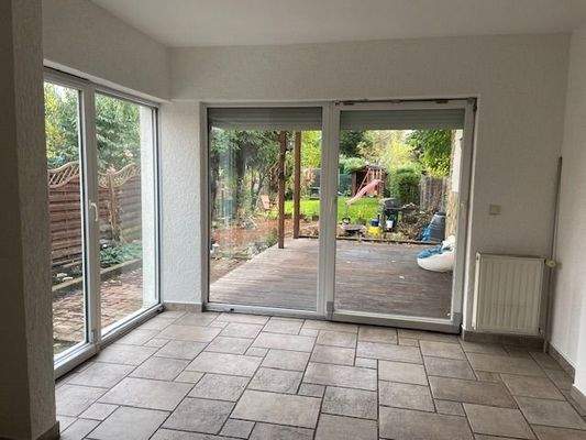 behindertengerechte WE Wintergarten Bild 1