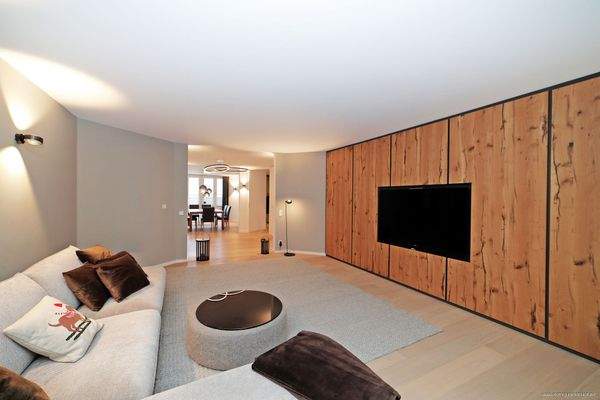 großzügiger Wohnbereich