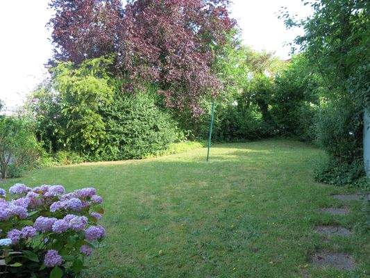 Seitliches Grundstück