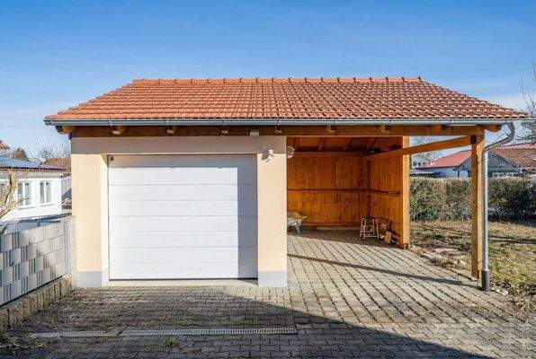 Garage & Carport