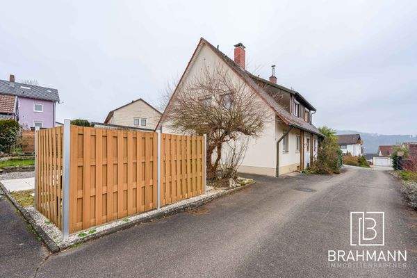 Außenansicht von der Straße