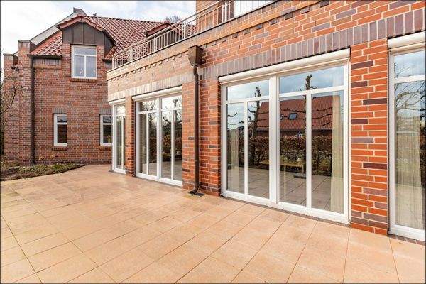 Außenbereich - Außenterrasse Südseite