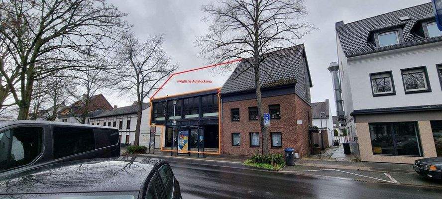 Ansicht und Nachbarschaft vorne - Kopie.jpg