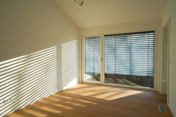 Raffstores in allen Räumen