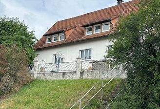 Vorderansicht Wohnhaus