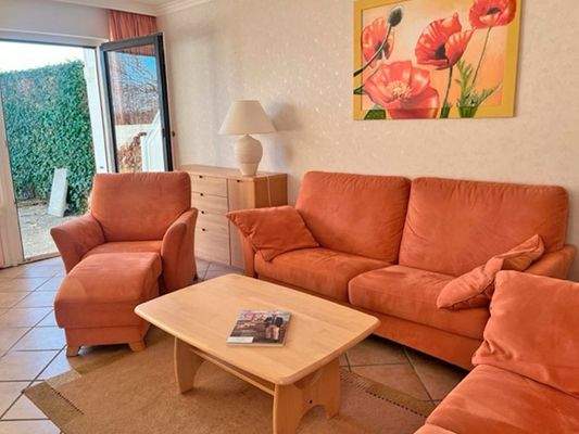 Wohn-/Essraum mit Zugang zur Terrasse