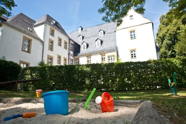 spielplatz_schloss.jpg