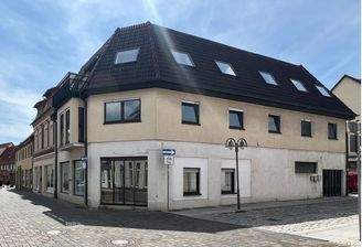 Wohn- und Geschäftshaus