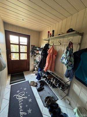 Flur / Tür zum Garten