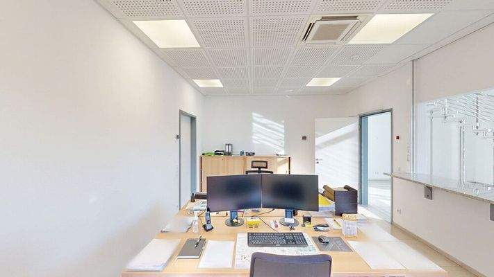 Büro 1 mit Empfangsbereich EG