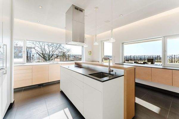 Die hochwertige Tischlerküche mit Gaggenau-Geräten 