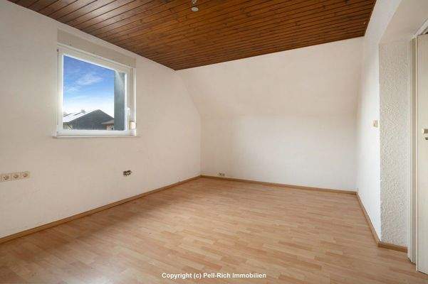 Schlafzimmer (Rückgebäude)