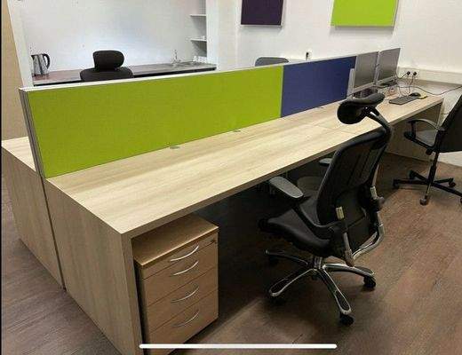 Freie Arbeitsplätze